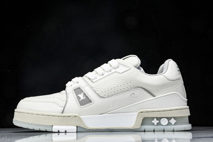 LOU1VTON SNEAKER