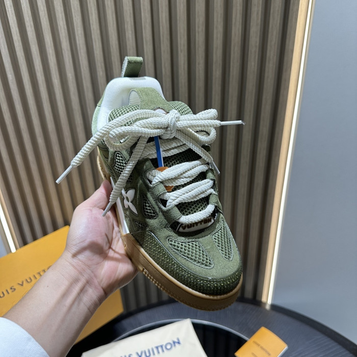 LOU1VTON SNEAKER