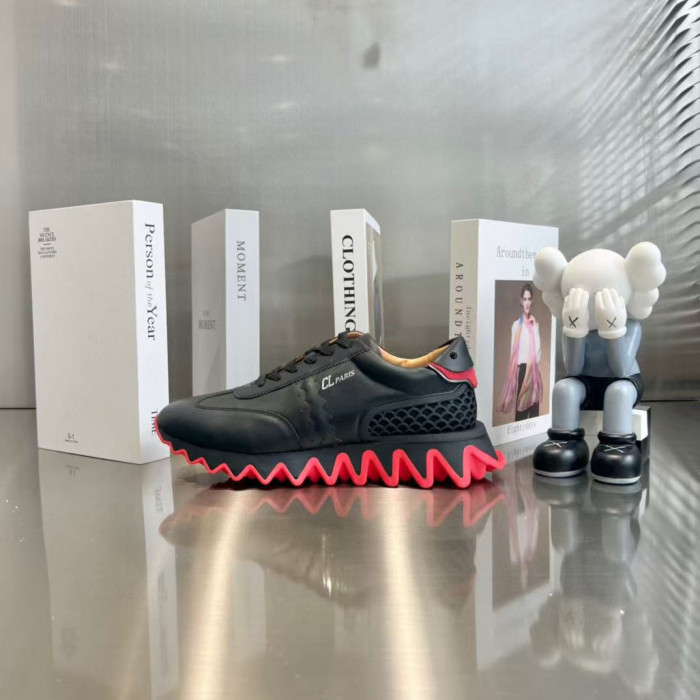 CHRISTIAN LOUBOUT1N Loubishark man (CUSTOMIZE)