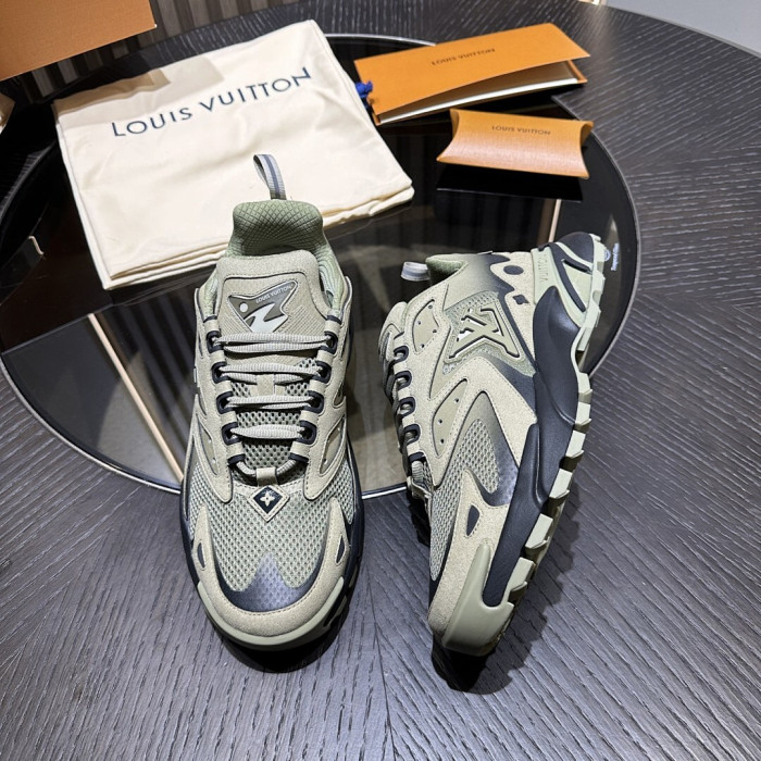 LOU1VTON SNEAKER