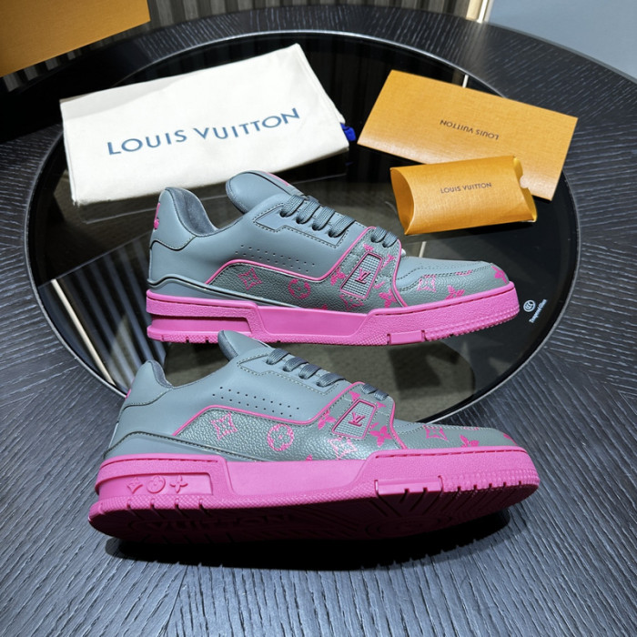 LOU1VTON SNEAKER