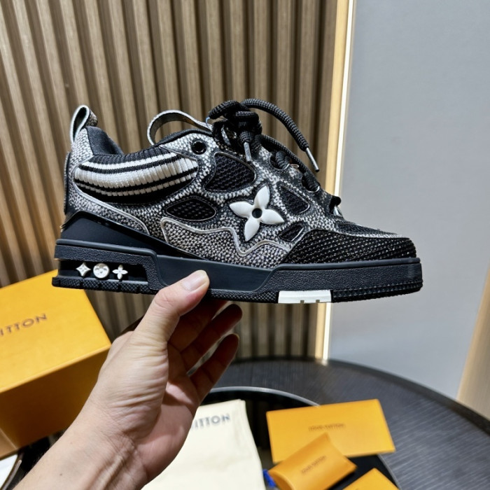 LOU1VTON SNEAKER