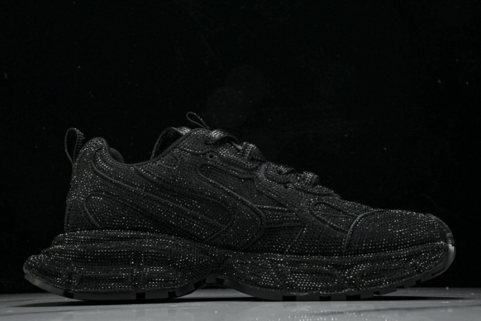 BLCG RUNNER SNEAKER (crystal)