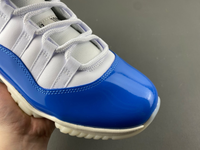 Air Jordan 11 IO8959-133