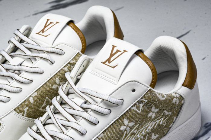 LOU1VTON SNEAKER