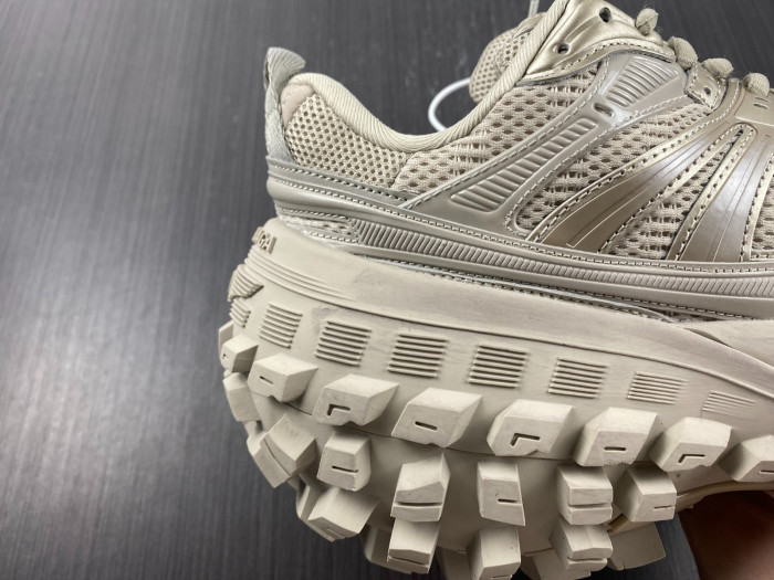 blc* defender sneaker