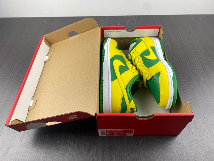 nike dunk low “reverse brazil” dv0833-300