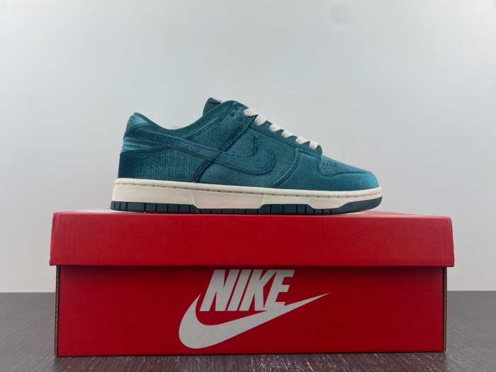 nike dunk low "velvet teal" dz5224-300