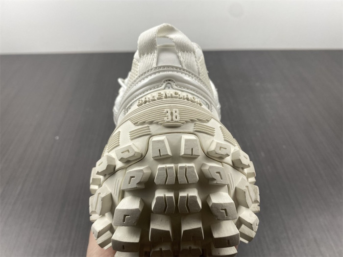 blc* defender sneaker