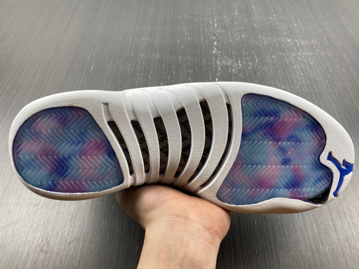 air jordan 12 retro hyper royal ao6068-004