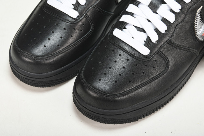 Off-White x Nike Air Force 1 “MoMA” AV5210-001