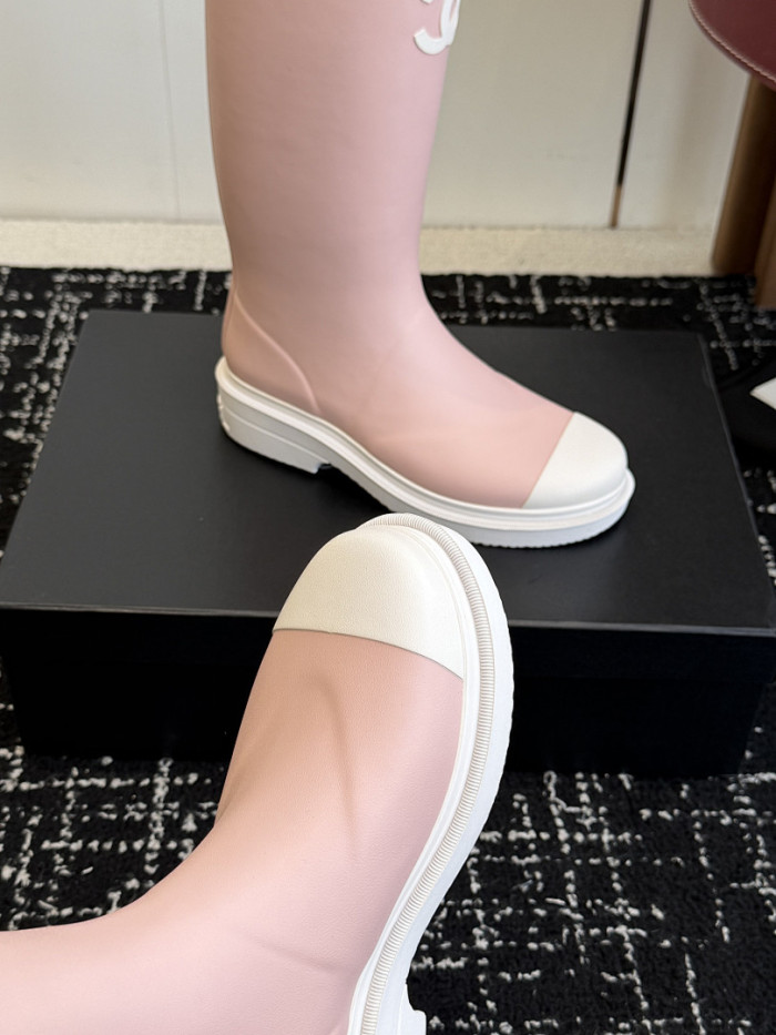 Ch**el boots