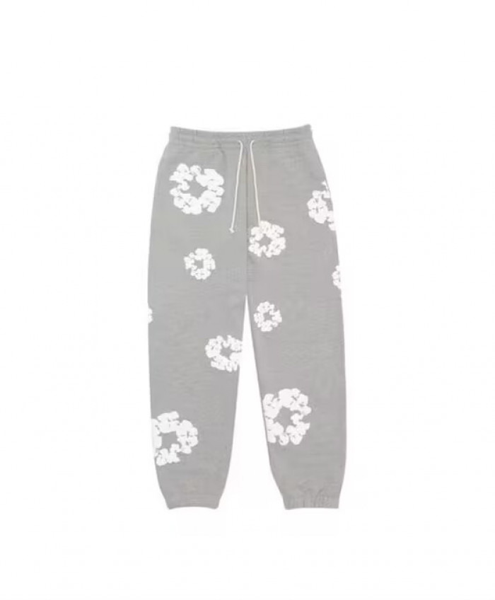 the cotton wreath sweatsuit hoodie