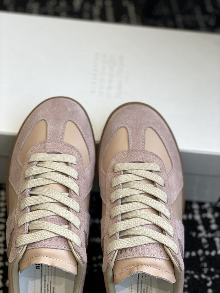 Ma*s*n m0rgiela trainer (gats)