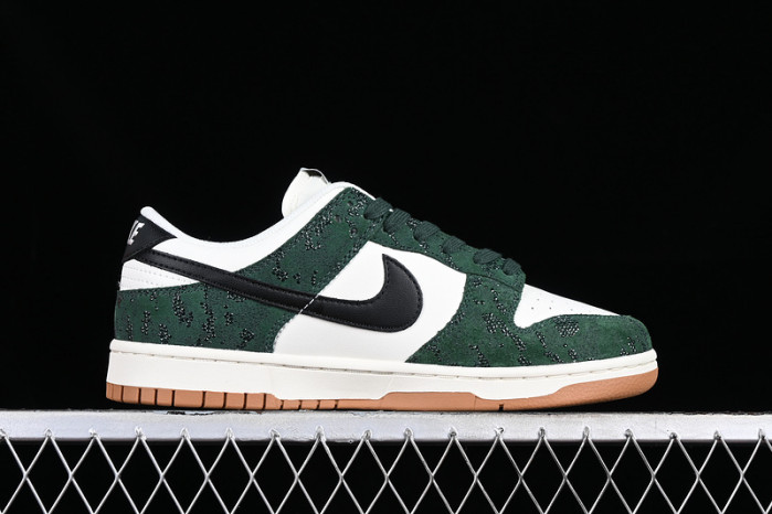 nike dunk low green snake fq8893-397