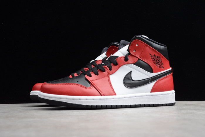 air jordan 1 mid chicago black toe 554724-069