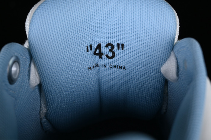 OFF-WHITE Out Of Office