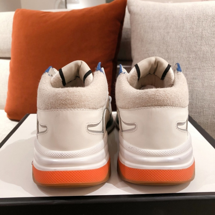 GC Suede Ultrapace Mid-top Sneaker