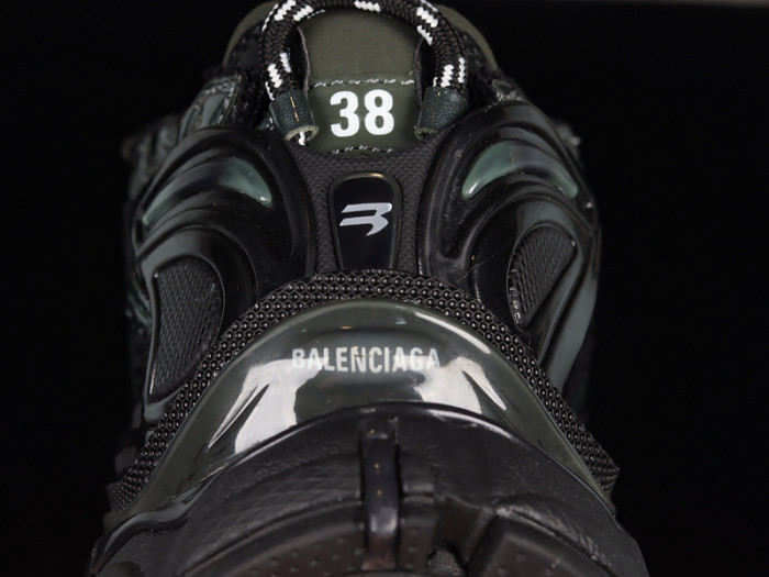 blcg runner sneaker ( deep green )