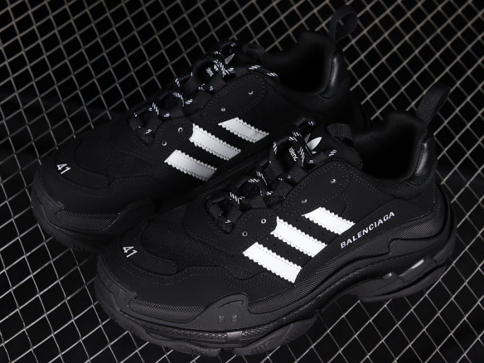 blc* triple s trainer